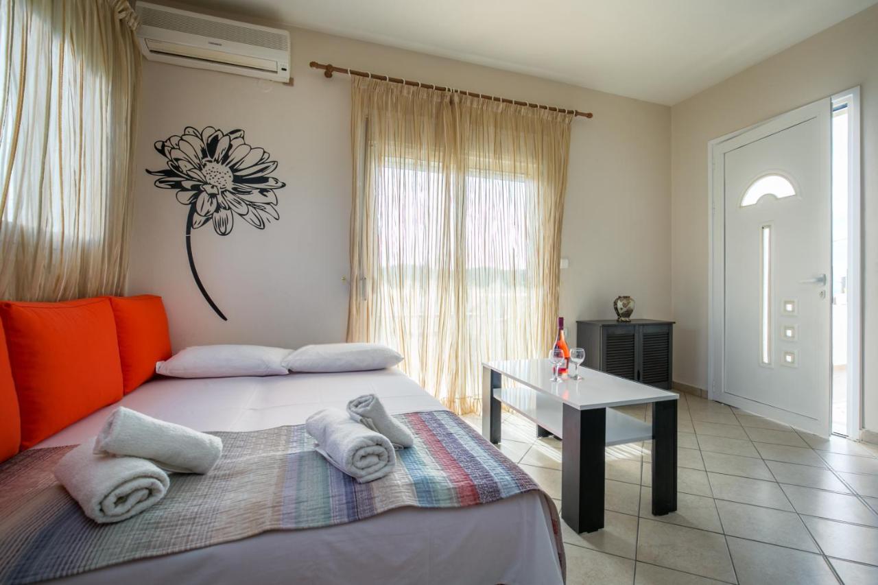 Kapahi Magic Hotel Apartments Потос Екстер'єр фото